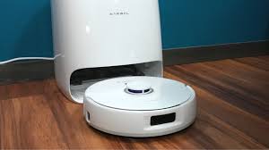 Robotic vacuum cleaner